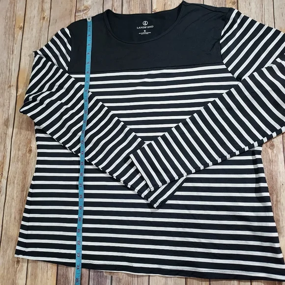 Lands End black and white stripe rash guard swim shirt XL/18 - Picture 8 of 9